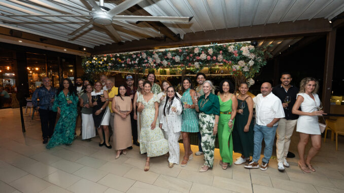 Grupo de invitados